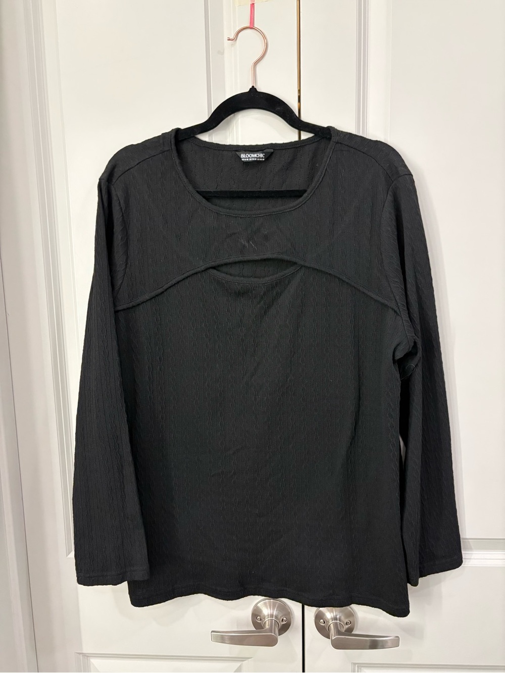 Black Long-Sleeve Cutout Crewneck Top